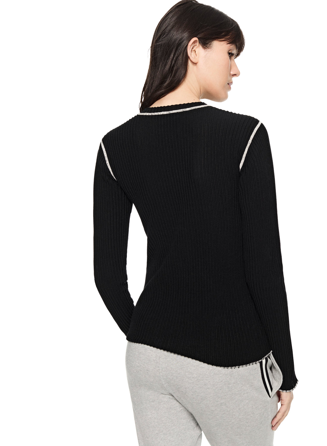 Ribbed Contrast-Stitch Crewneck Sweater (Black)